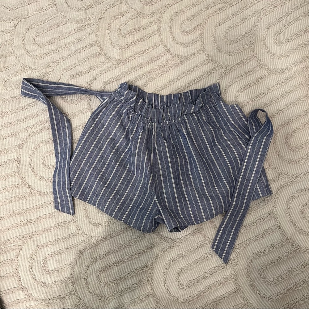 Love tree shorts